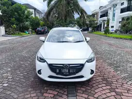 MAZDA 2 R SKYACTIV MATIC 2014