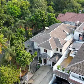 Dijual Cepat Rumah Mewah Super Murah di Pondok Indah Jakarta Selatan.