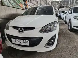 MAZDA 2 RZ AT MATIC 2012