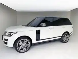 RANGE ROVER VOGUE AUTOBIOGRAPHY 2014 WHITE ON BLACK