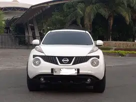 NISSAN JUKE RX 1,5 MATIC PUTIH BISA KREDIT DP 15JT