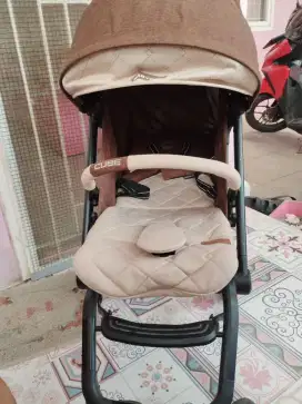 di jual cepat stroller bayi babyelle cube