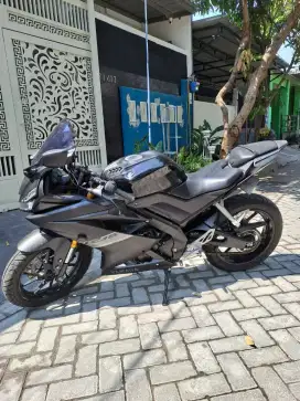 DIJUAL YAMAHA R 15 Hitam