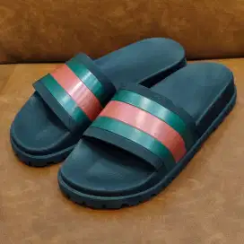 Sandal Guccci Track Slide  Originall