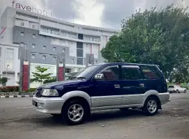 KIJANG KRISTA 2.0 BENSIN TERAWAT MEWAH UNTUK KELUARGA