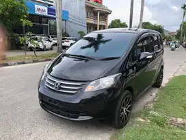 Honda Freed 1.5 E 2012