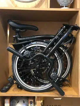 Brompton black M6L black edition like new