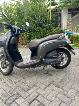 Dijual Motor Scoopy tahun 2020 MULUS SURAT LENGKAP