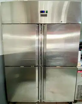 Upright Chiller Modena4 pintu (UC4130M) bekas/second