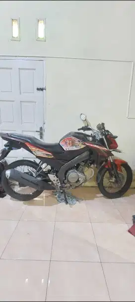 Dijual VIXION 2015