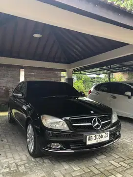 Mercedes benz c230 W204  ELEGANCE 2008 HITAM LOW KM