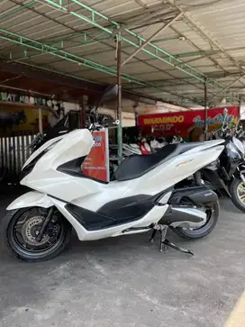 Pcx 160 2022 “ bintang dewata motor “