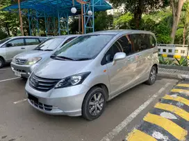 (Harga cash) Honda Freed 1.5 E PSD 2010 power sliding door