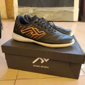 Sepatu Futsal Zethro Alfa size 44 nego