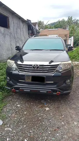 Toyota fortuner 2.7 bensin