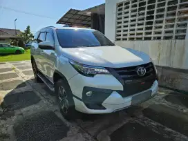 Toyota Fortuner vrz Trd matic 2018 automatic