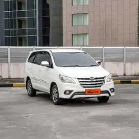 Toyota Kijang Innova G 2.0 2015 putih automatic