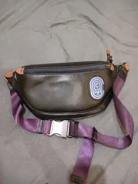 Di jual tas selempang coach