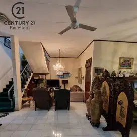 DIJUAL RUMAH ASRI DI Jl CIOMAS KEBAYORAN BARU, JAKARTA SELATAN