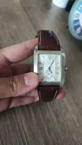 Jam tangan pria