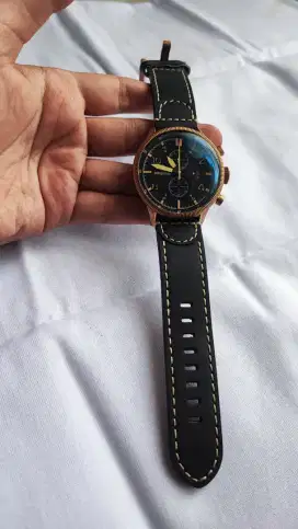 Jam tangan pria