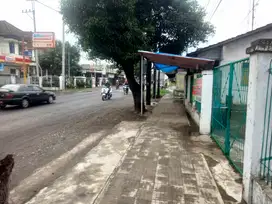 Jual Tanah Komersial 1022 m2 di Jl Raya Wedarijaksa Pati jateng