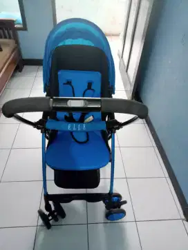 Stroller Elle masih bersih dorongan depan belakang