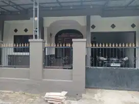 Disewakan rumah