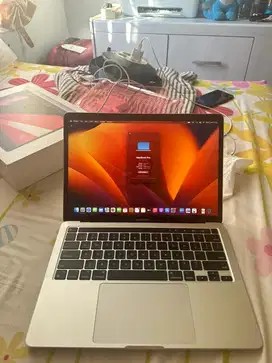 MACBOOK PRO M2 2022 8/256GB-PEMBELIAN TAHUN 2023-EX IBOX