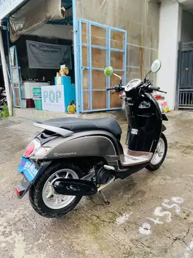 Scoopy dp 1 juta deva motor