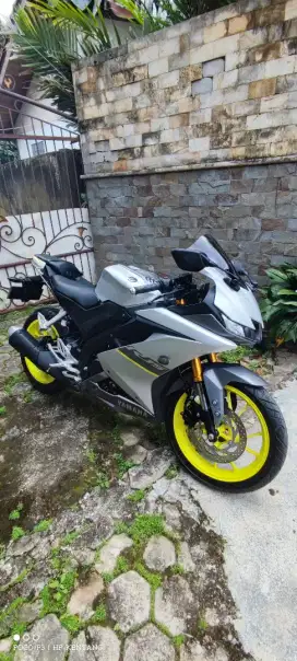 Yamaha R15 V3 tahun 2021