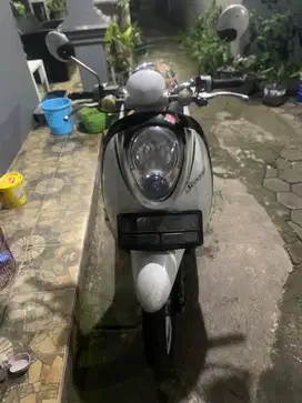 Jual motor Second Scoopy 2010