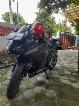 Honda CBR 150R Plat AG kediri th 2022