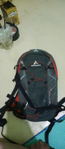 Tas Eiger hydropack running/sepeda