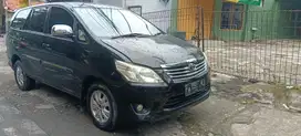 Toyota Kijang Innova 2011 Bensin