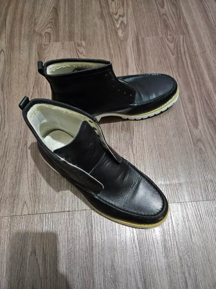 Sepatu pedro original