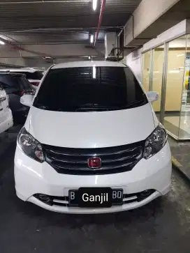 Honda Freed E  PSD 2011