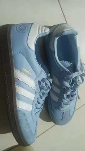 Sepatu Adidas samba