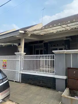 Dijual cepat rumah minimalis yang nyaman dan aman, Gunung Putri, Bogor