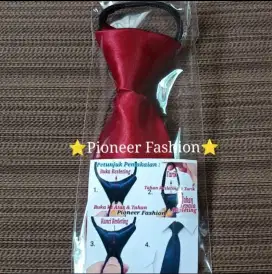 Dasi Merah Polos Siap Pakai