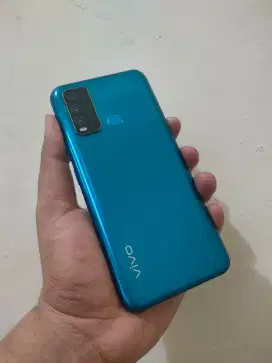 Vivo Y30i ram 4/64 mulus masih orian (hp+kabel carger aja+silikon)