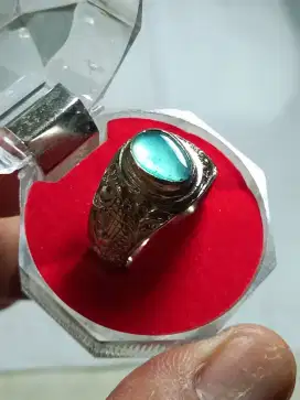 Bacan Kristal Kaca