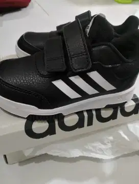 Sepatu anak adidas ORIGINAL 100%