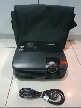 Proyektor viewsonic PJD5111