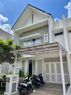 Rumah Type Premium Amanda Summarecon
