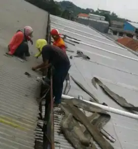 TUKANG PERBAIKAN ATAP BOCOR DAN RENOVASI BANGUNAN