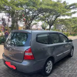 Nissan grand Livina Xv