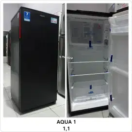 KULKAS 1 PINTU BEKAS RASA BARU MERK AQUA