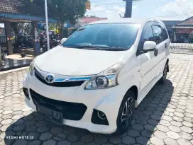 Avanza veloz 2012 metic