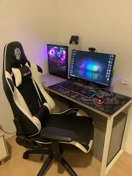 PC Set Gaming Rata kanan